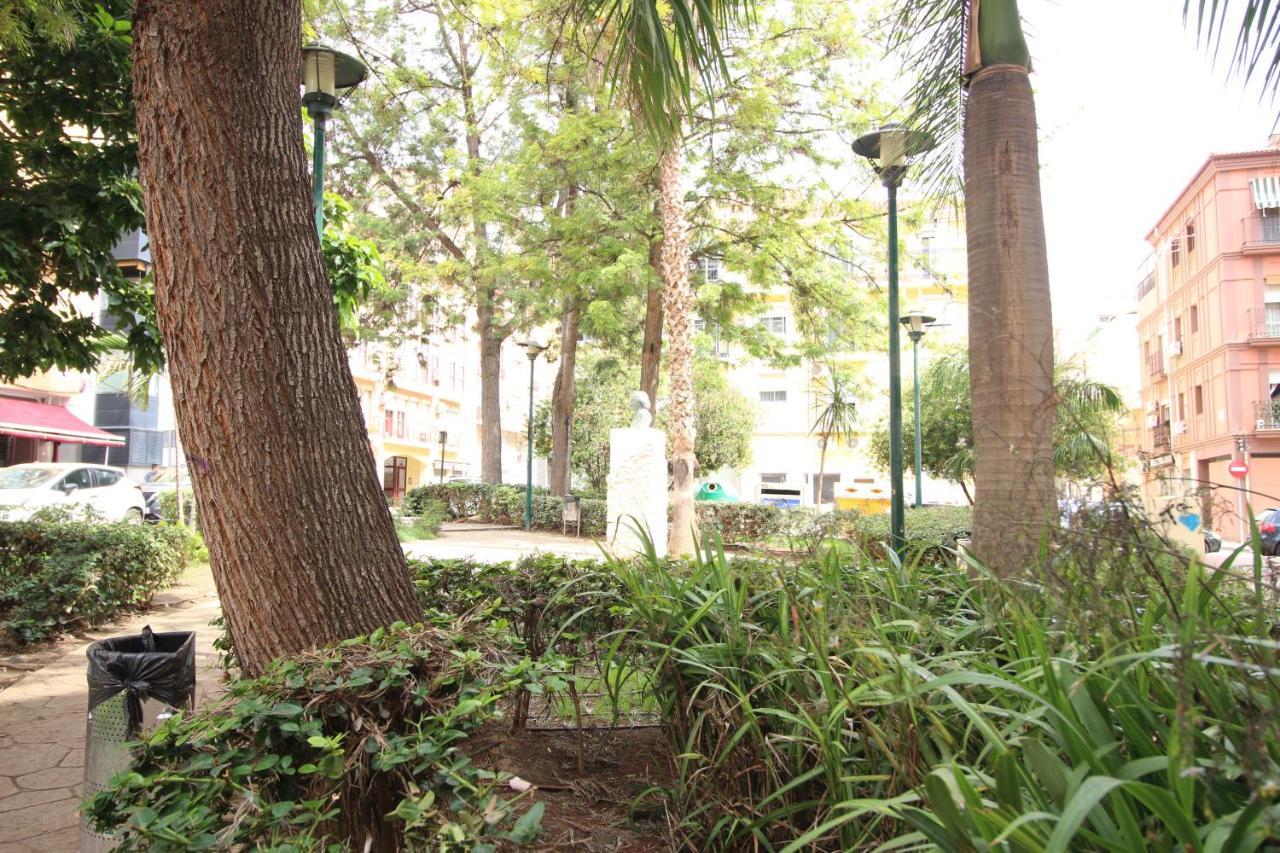 Del Parque Flats Monkey 1 Apartman Málaga Kültér fotó